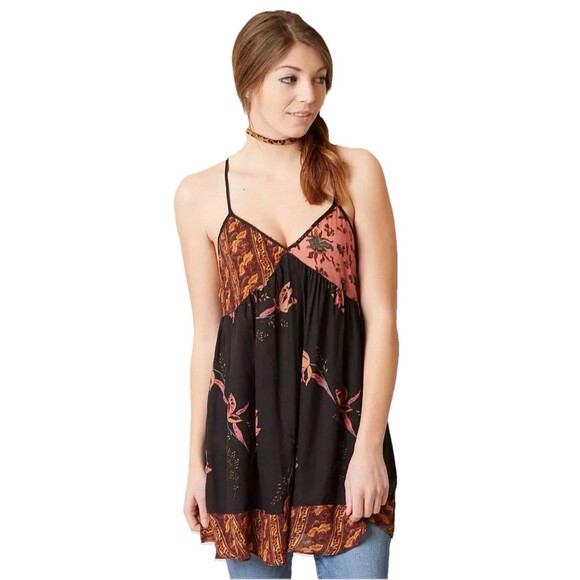 Free People Boho Floral Flowy All Mixed Up Tank Top Criss Cross Back Out  Sz XS - Picture 1 of 7